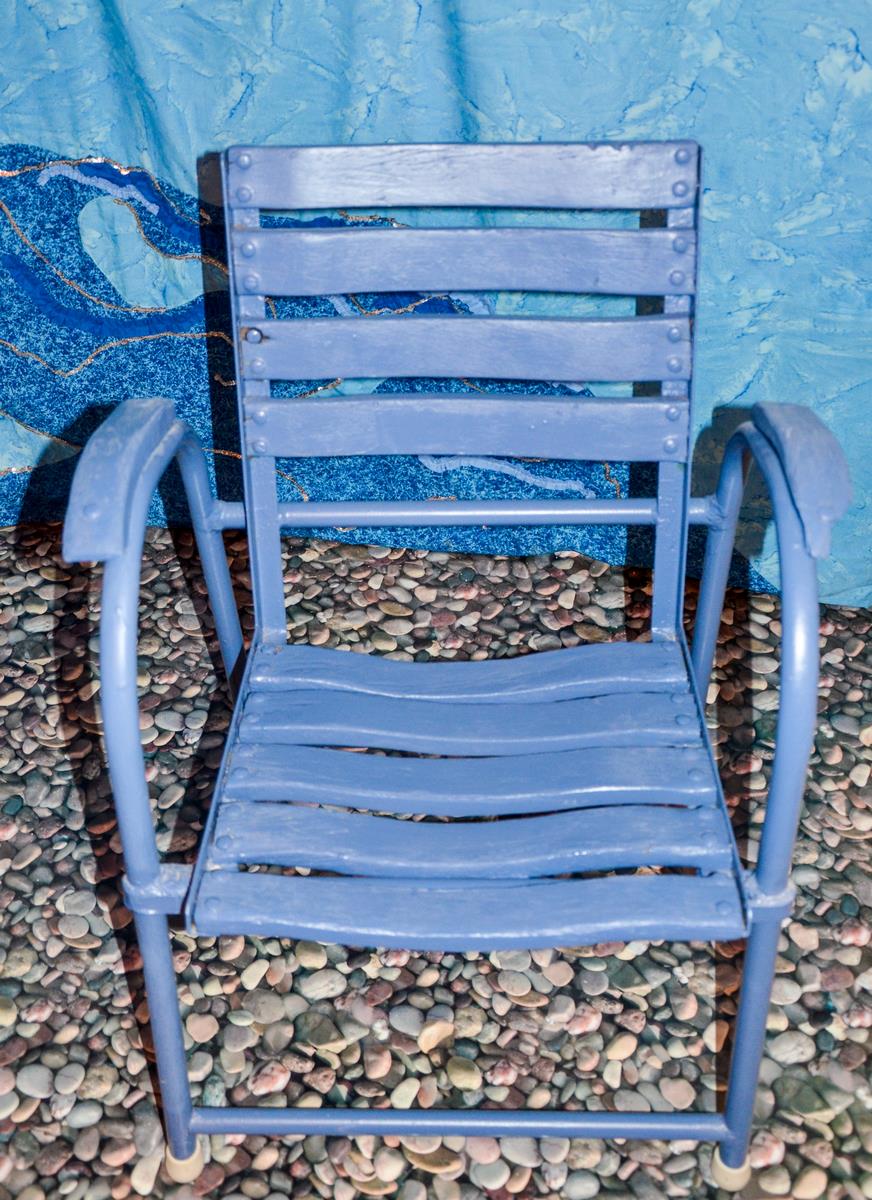 Big blue 2025 chairs